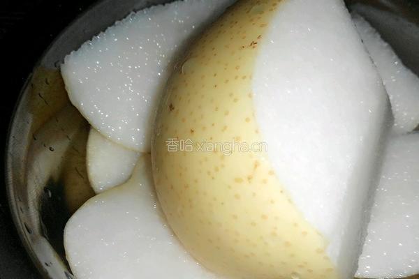 冰糖梨水的做法图解1