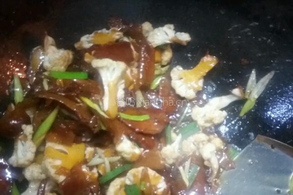 花菜炒腊肉的做法图解14