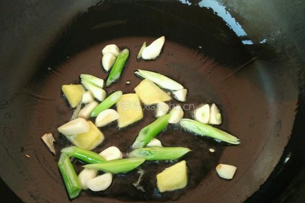 排骨土豆炖豆角的做法图解5
