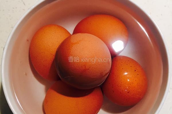 乡巴佬卤鸡蛋的做法图解1