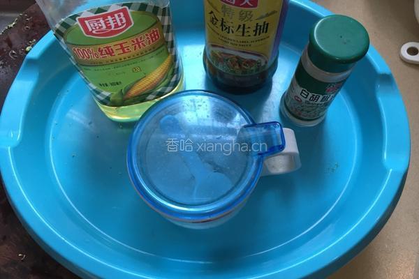上汤西兰花的做法图解2