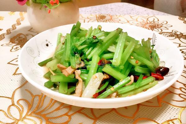 清炒芹菜的做法图解7