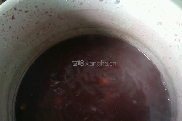 红豆莲子羹的做法图解2