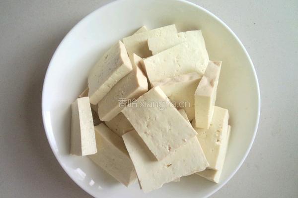 清炖豆腐的做法图解1