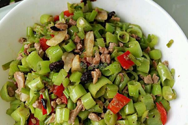 空心菜杆炒肉沫的做法图解3