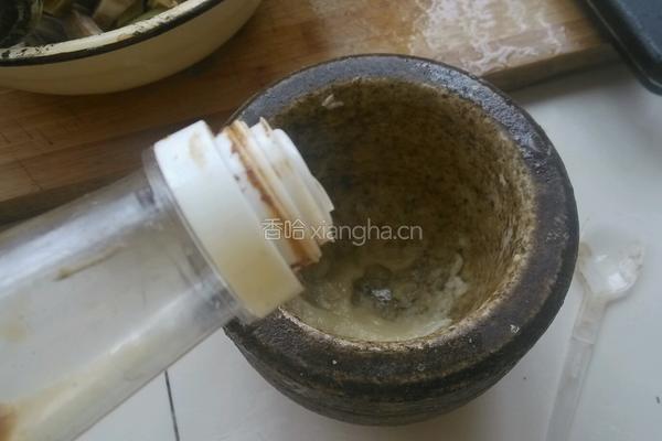 猪耳朵拌黄瓜的做法图解5