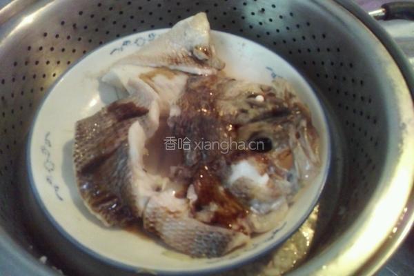 清蒸鲈鱼片的做法图解9