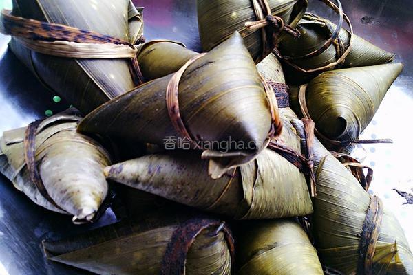 葡萄干桂圆粽子的做法图解11