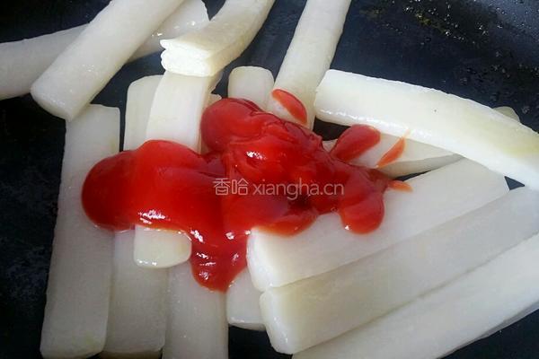 番茄酱炒年糕的做法图解4