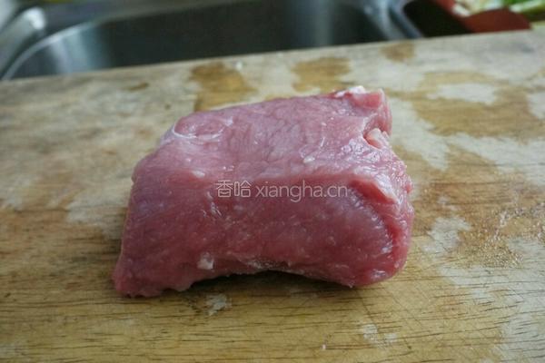 软炸里脊的做法图解1