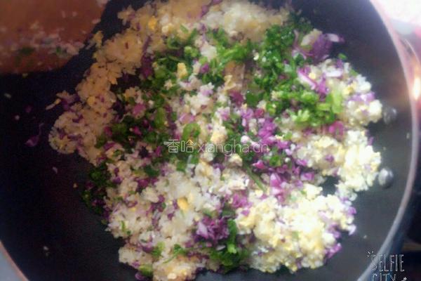 香肠炒饭的做法图解7