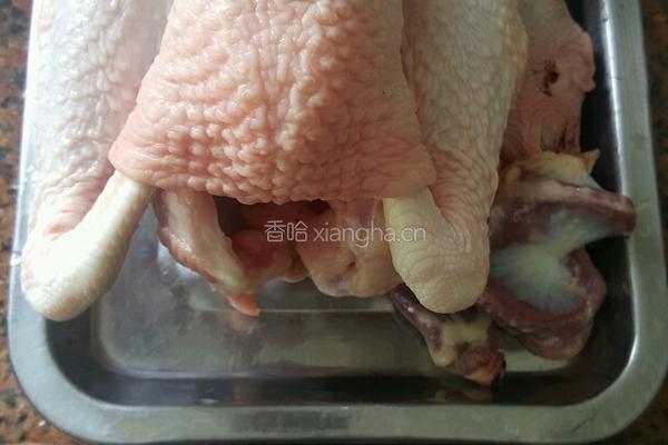 电饭煲沙姜焗鸡的做法图解1