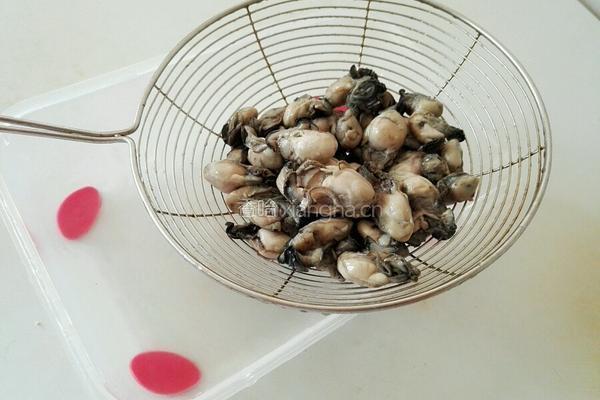 海蛎煎蛋的做法图解1