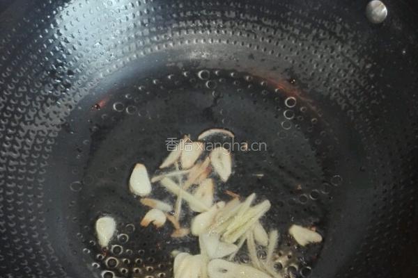 青椒炒牛肉丝的做法图解6