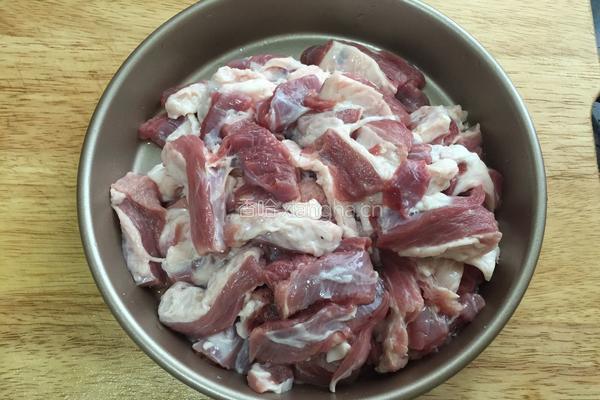 清炖牛肉的做法图解3