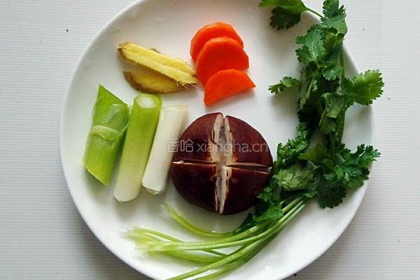 鲤鱼炖豆腐的做法图解3