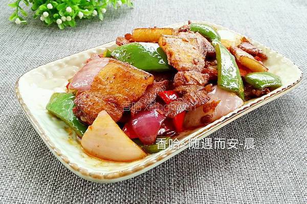 青椒回锅肉的做法图解12