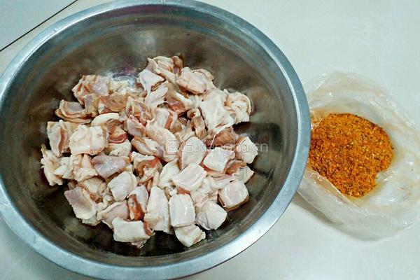 烤羊肉串儿的做法图解1
