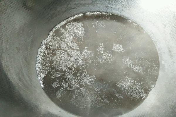 枸杞酒酿蛋的做法图解3