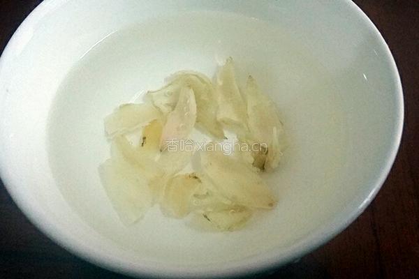  百合莲子红豆粥的做法图解3