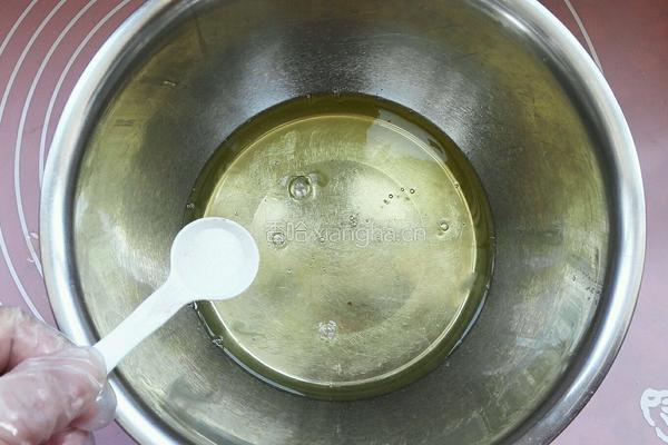 鲜奶油椰香杯子蛋糕的做法图解8