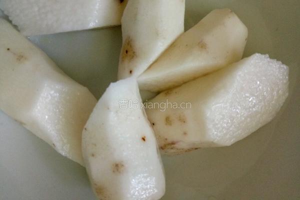 萝卜山药炖排骨的做法图解3