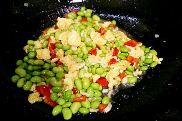 毛豆炒鸡蛋的做法图解9