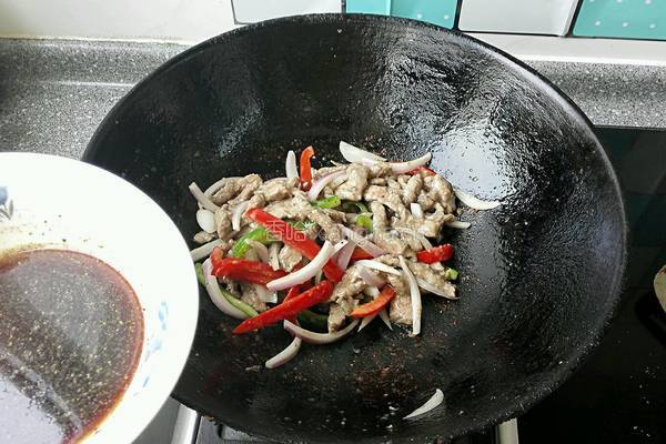 黑椒牛柳的做法图解8