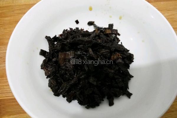 茶香梅菜扣肉的做法图解2
