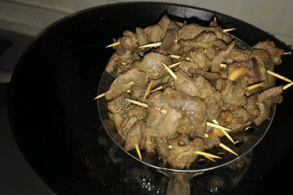 孜然牙签牛肉的做法图解5