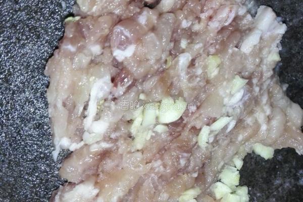 肉酿虎皮青椒的做法图解2