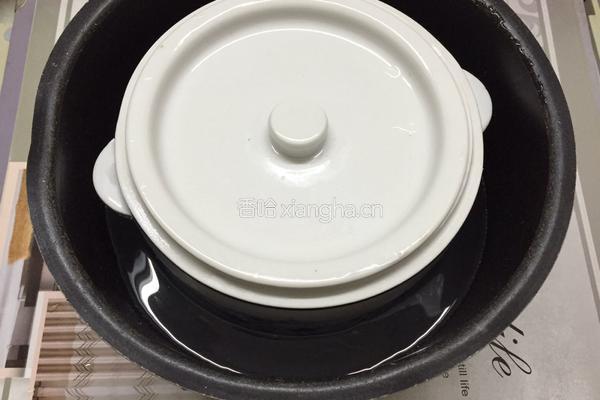 红枣银耳汤的做法图解4