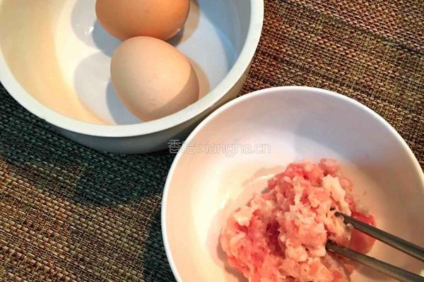 肉末蒸鸡蛋的做法图解1