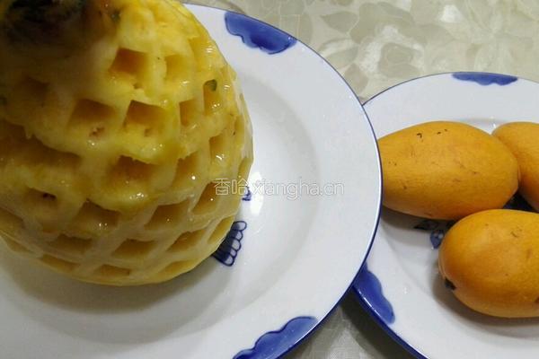 菠萝芒果汁的做法图解1