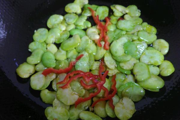 韭菜炒蚕豆的做法图解6