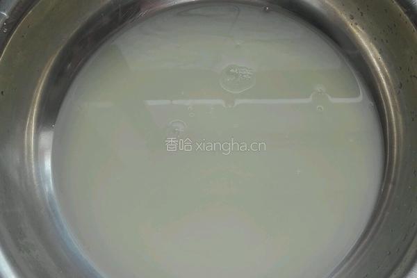 烤洋葱牛肉馅饼的做法图解1