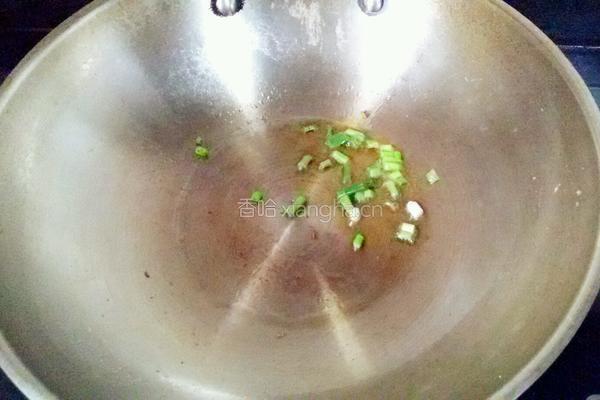 香肠炒鸡蛋的做法图解4