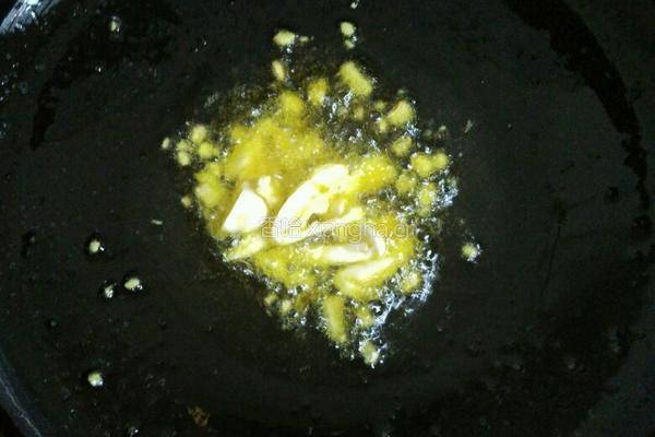 五香蚕蛹的做法图解3