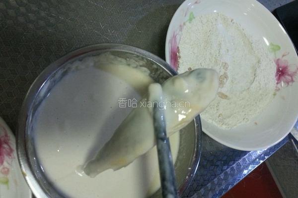 炸小黄鱼的做法图解7