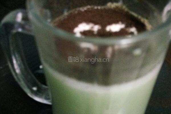 抹茶拿铁的做法图解3