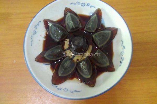 酸辣松花蛋的做法图解6