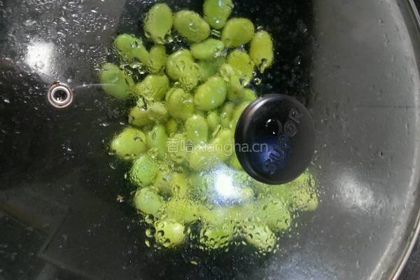 蚕豆炒蒜苗的做法图解5