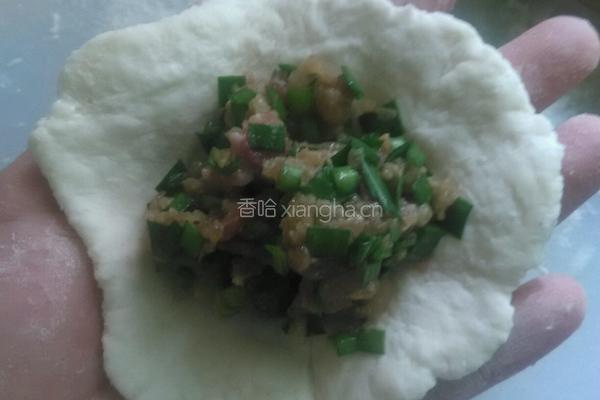 油渣韭菜馅饼的做法图解4