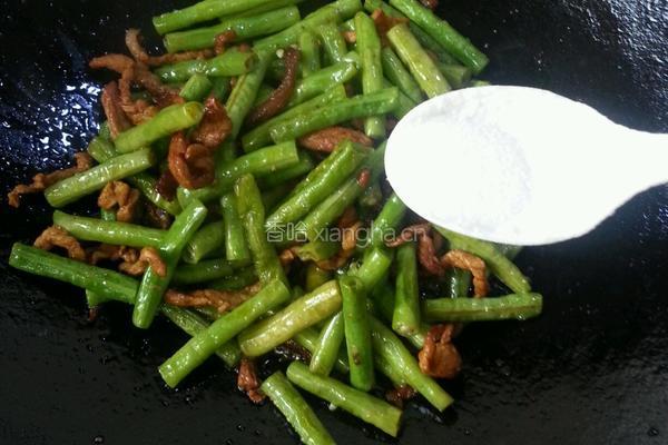 豆角炒肉丝的做法图解8