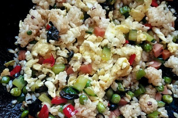 双椒炒饭的做法图解7