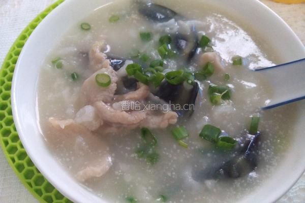 砂锅煲皮蛋瘦肉粥的做法图解8