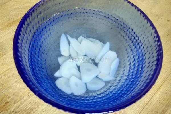 大蒜冰糖水的做法图解6