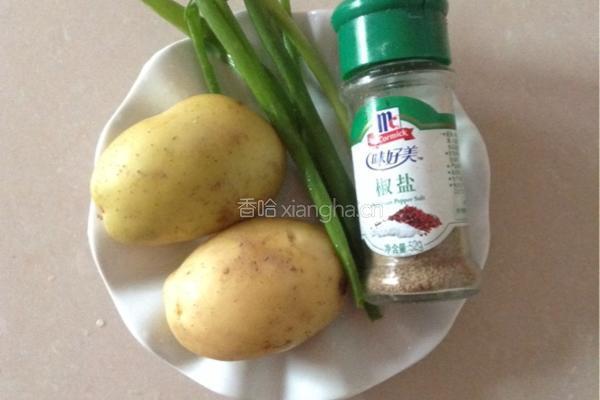 炸土豆丝的做法图解1