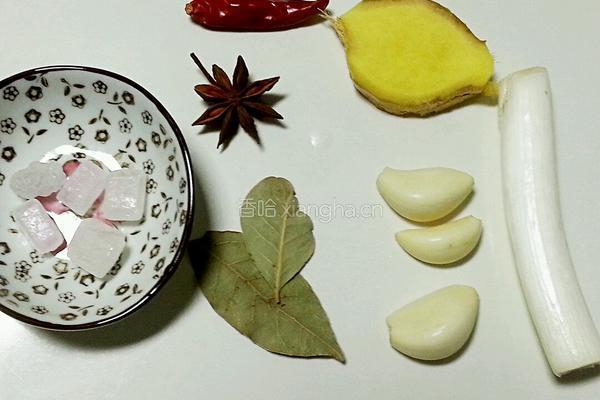 秘制酱肘子的做法图解2