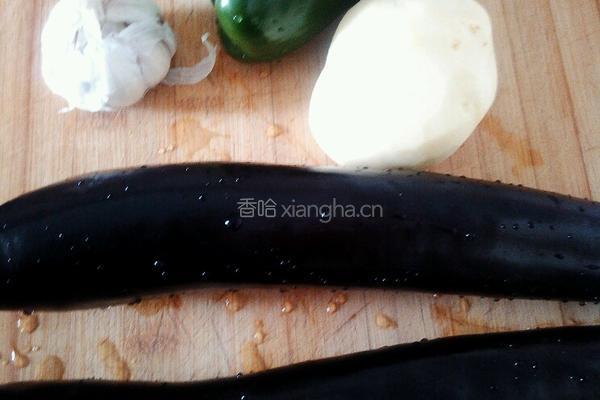 东北地三鲜的做法图解1
